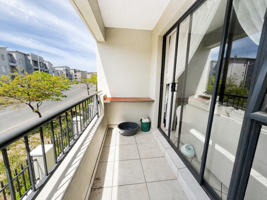 To Let 2 Bedroom Property for Rent in Burgundy Estate Western Cape